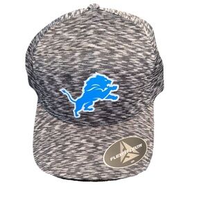 Unisex Adult Flexfit Delta Cap Black/White Graphic SM/MD NWT